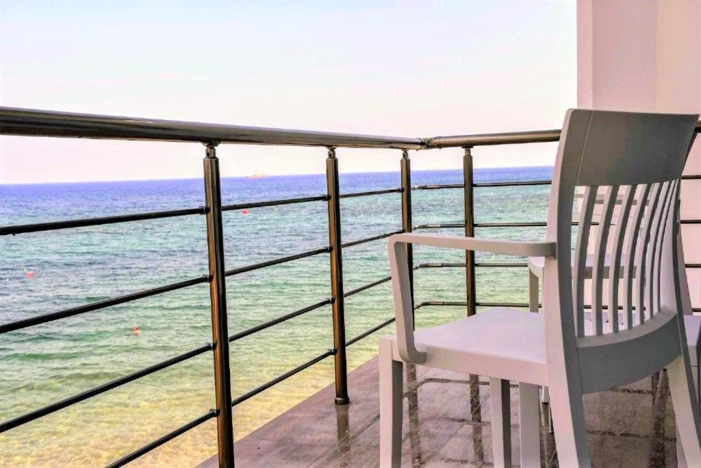 Mimoza Beachfront Hotel & Restaurant 法马古斯塔 外观 照片