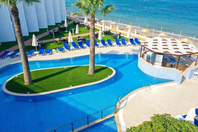 Mimoza Beachfront Hotel & Restaurant 法马古斯塔 外观 照片