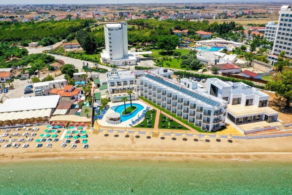 Mimoza Beachfront Hotel & Restaurant 法马古斯塔 外观 照片